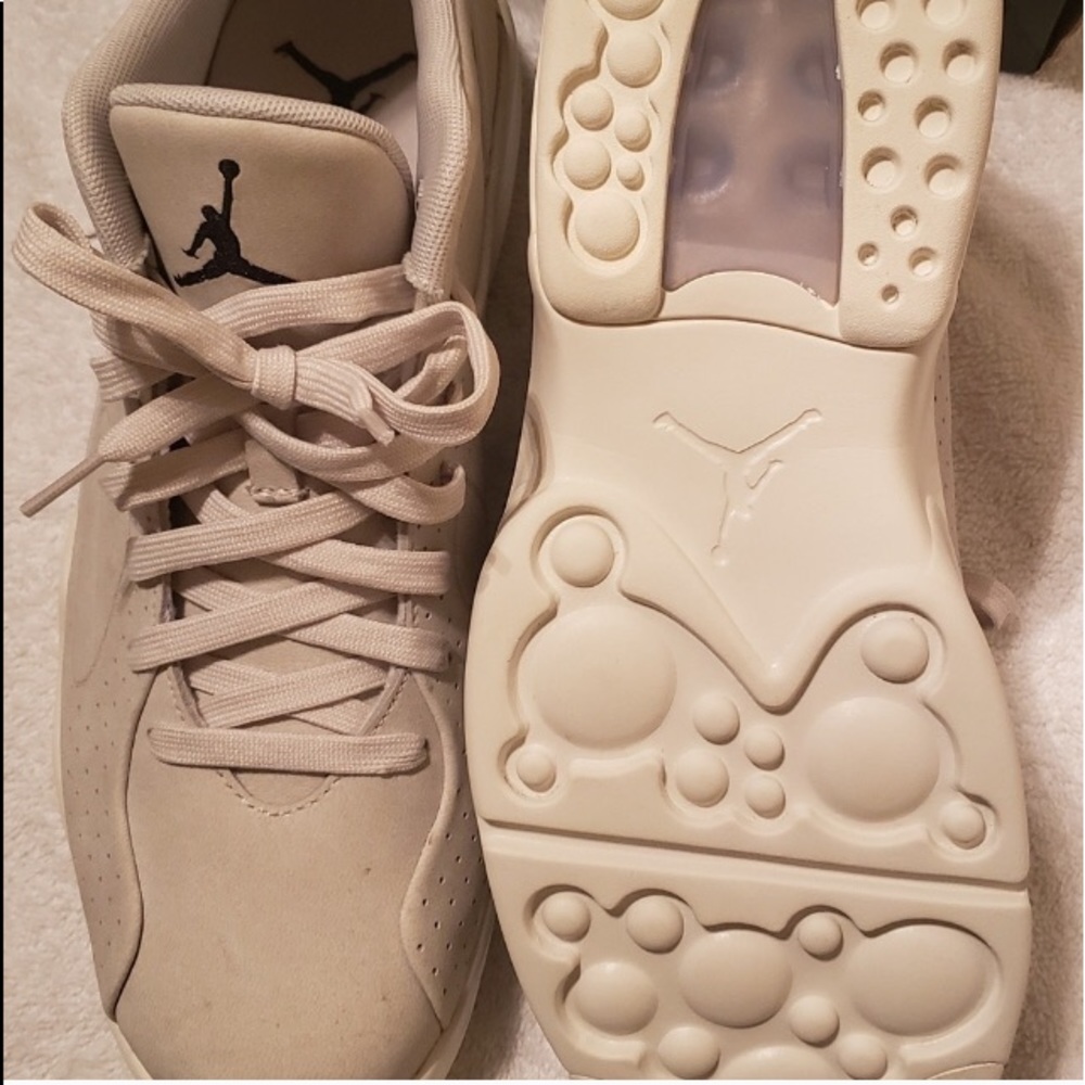 Jordan’s Franchise - Picture 2 of 5